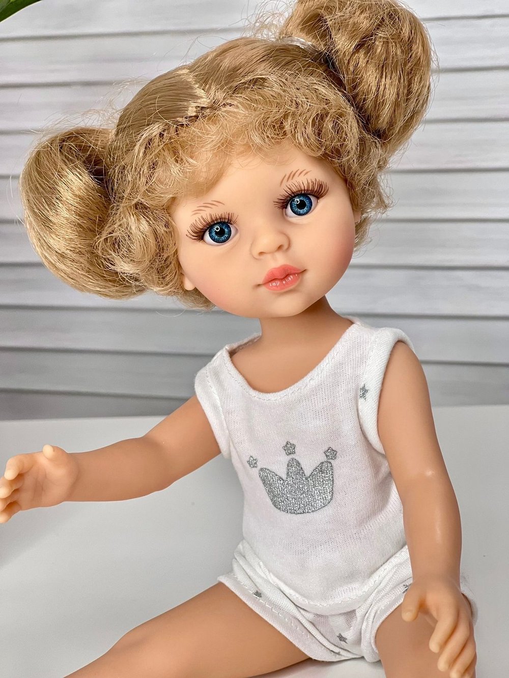 Кукла для девочки Paola Reina 32см Карла в пижаме