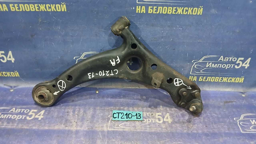 Рычаг передний правый TOYOTA CORONA PREMIO 1996