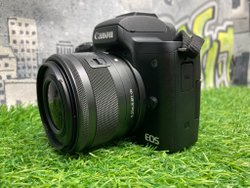 Canon M50 Kit 15-45mm IS STM 12.000 кадров