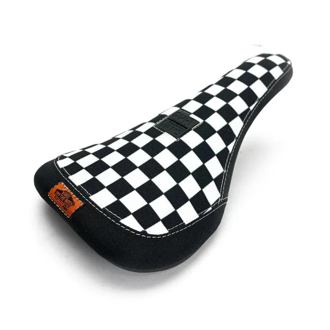 Седло Cult x Vans Slip On Checkered Slim Pivotal