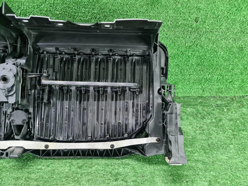 Решетка радиатора BMW X7 G07 (2019-2022)