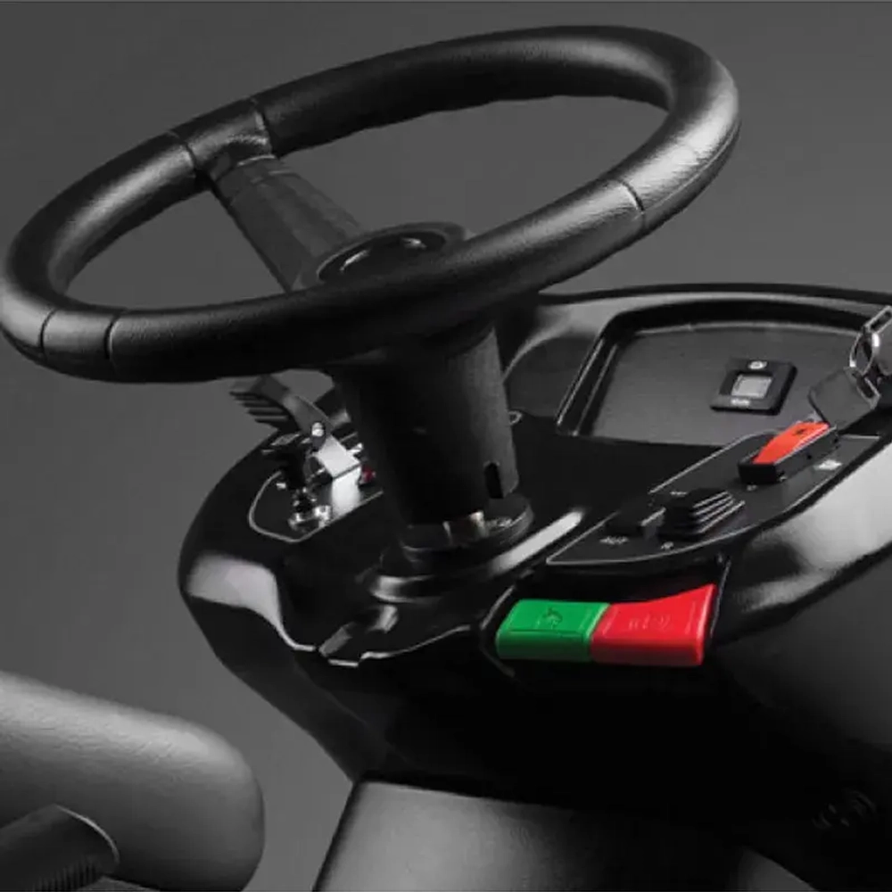 Caiman Comodo 2WD 107D2K2 газонокосильная машина