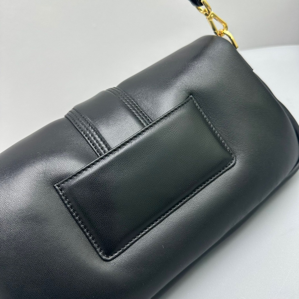 Jacquemus Le Bambimou 28 cm