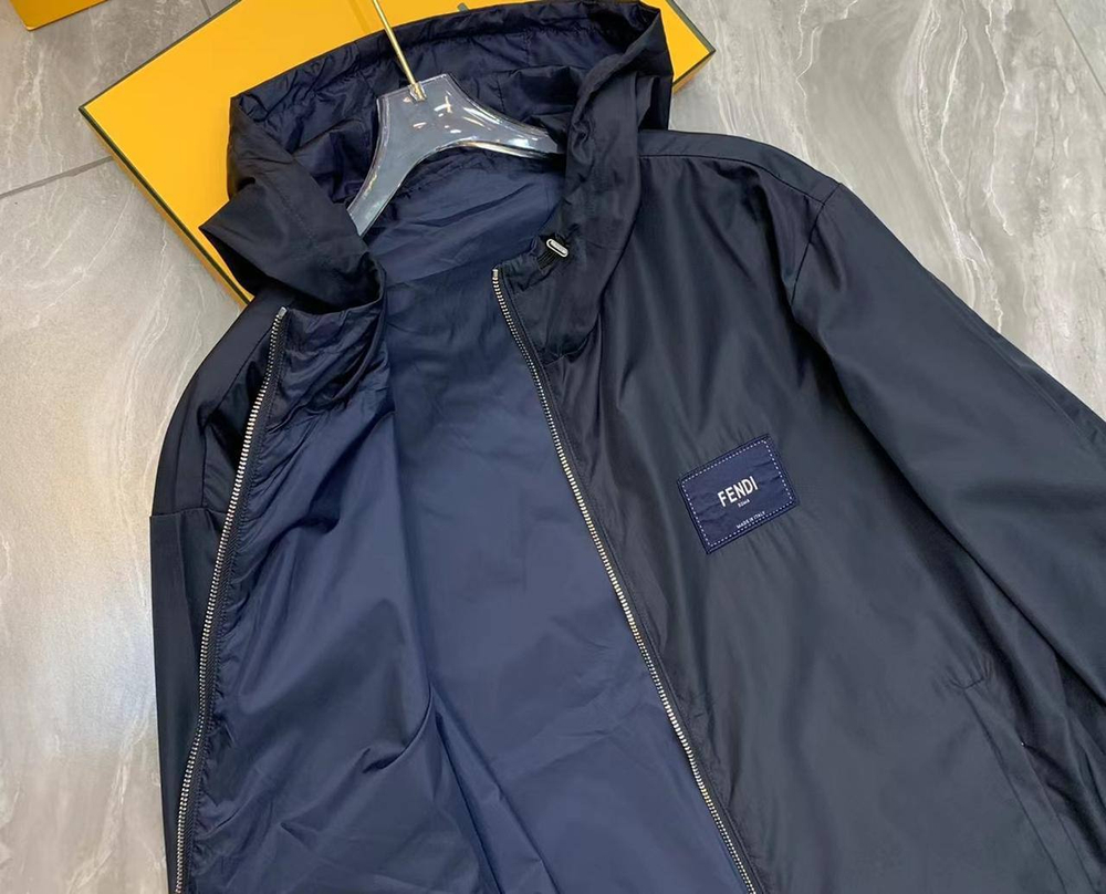 Ветровка Fendi