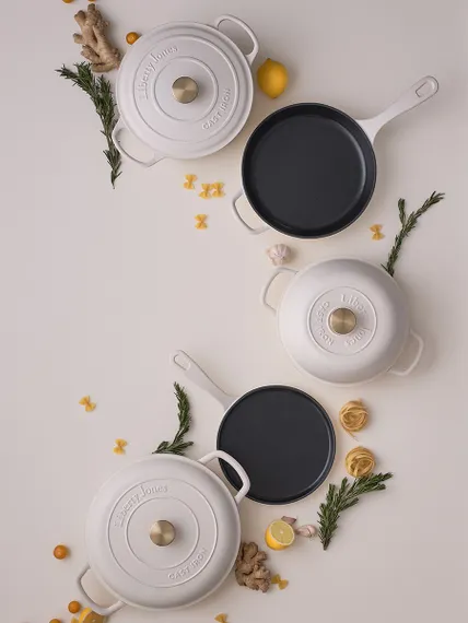 Сковорода чугунная D26 см из коллекции "Шеффилд", молочная