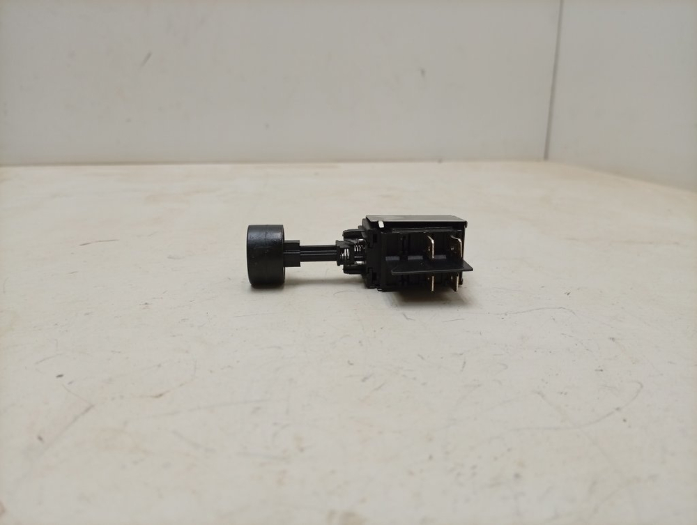 DM-M39AHC ктп7 Сетевая кнопка для посудомоечная машины Samsung T125 б/у