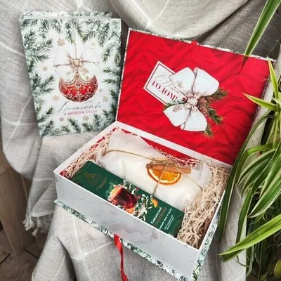 Фотография Подарочный набор «Штолен и Глинтвейн» купить в магазине Афлора