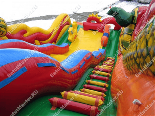 Коммерческий надувной батут "Змей Горыныч 2" 11*6*8,5 м