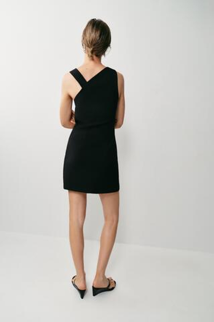 ZARA КОРОТКОЕ ПЛАТЬЕ АСИММЕТРИЧНОГО КРОЯ С ПРЯЖКОЙ, ЧЕРНЫЙ