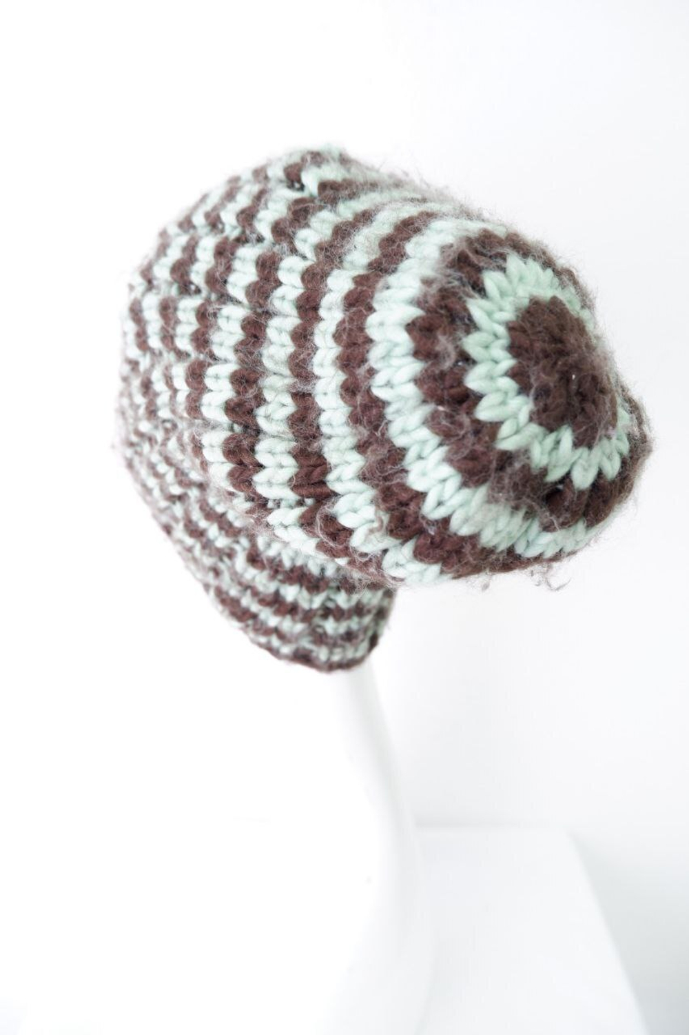 Шапка красивой расцветки