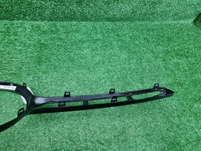 Накладка решетки радиатора Mercedes GLE c167 23-нв