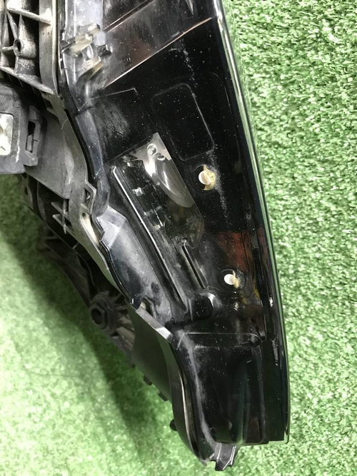 Фара правая Audi Q8 (2018-2023) LED