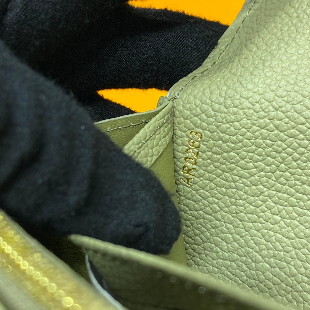 Louis Vuitton Sarah Wallet
