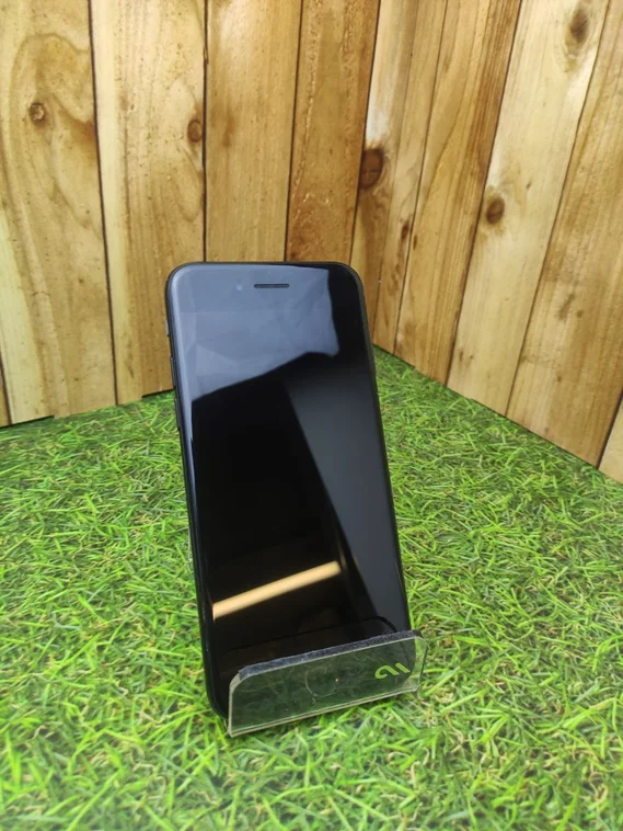 Смартфон Apple Iphone 7 256Gb Black (Витринный)