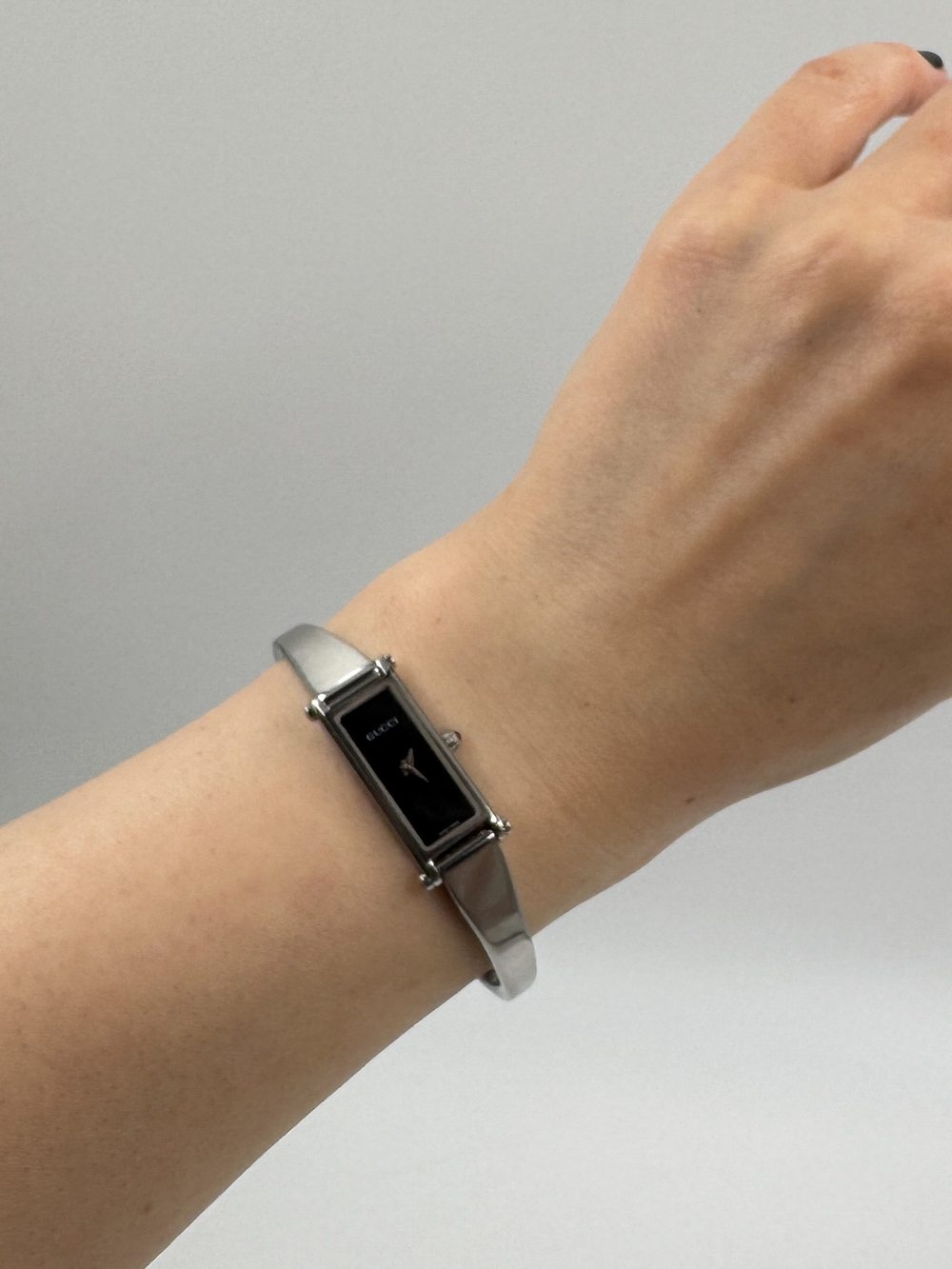 Часы Gucci 1500L