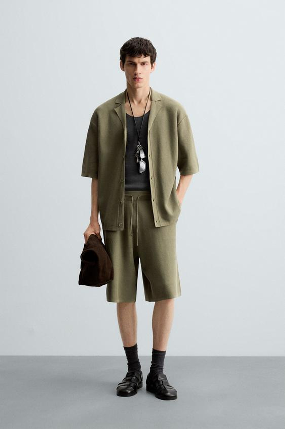 ZARA ШОРТЫ-БЕРМУДЫ ТРИКОТАЖНЫЕ СТРУКТУРНЫЕ, ХАКИ