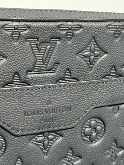 Сумка-мессенджер Louis Vuitton