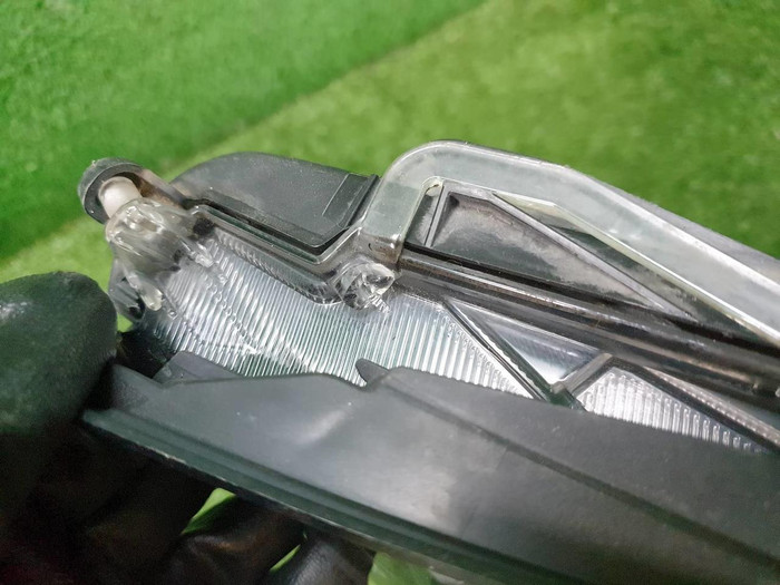 Фара правая Toyota Land Cruiser Prado 150 (2017-н.в.) LED