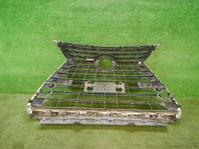 Решетка радиатора Lexus NX 1 (2017-2021) Black Vision