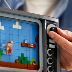 Конструктор LEGO Creator Expert  развлекательная система Nintendo Super Mario 71374