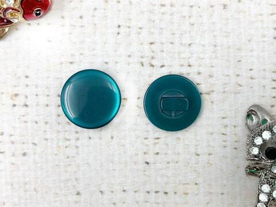 Пуговицы блузочные на ножке "карамелька", d 1,5 см