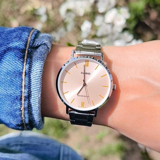 Женские наручные часы Casio LTP-VT01D-4B