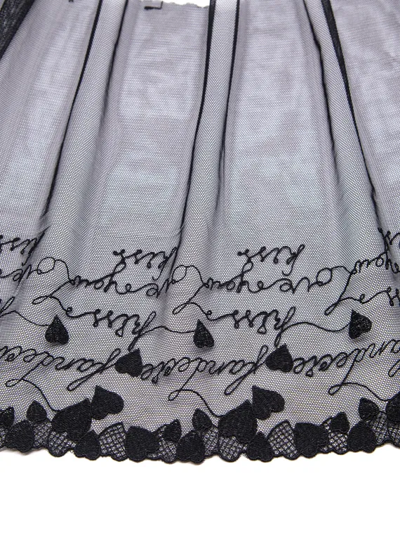 05-90/25 Вышивка на неэл. сетке 25 см, love is, черный (левая)