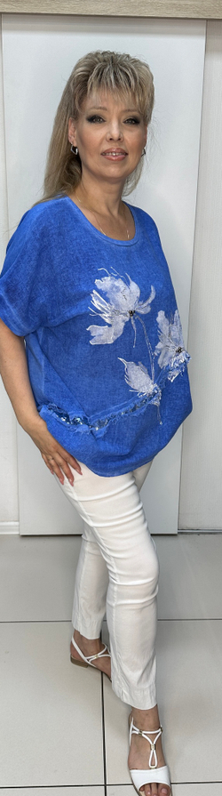 Итальянская туника с пайетками и белыми цветочками