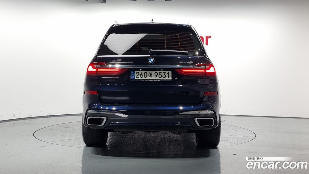 BMW X7 (G07) xDrive 40i M Sports 6-и местный (09.2021)