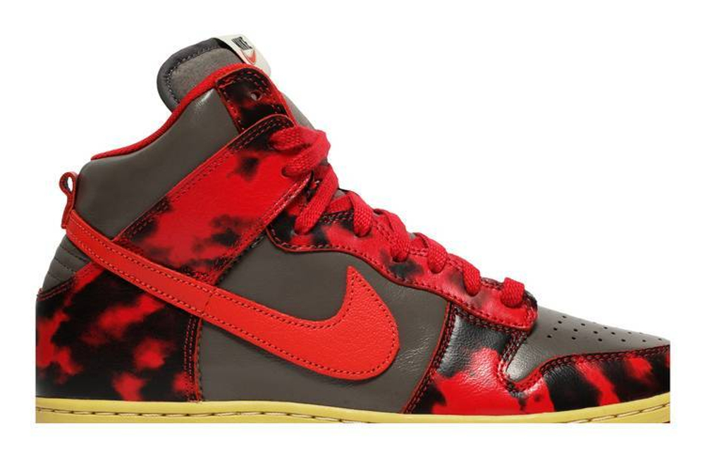 Кроссовки Nike Dunk Sp "Red Camo Acid Wash"