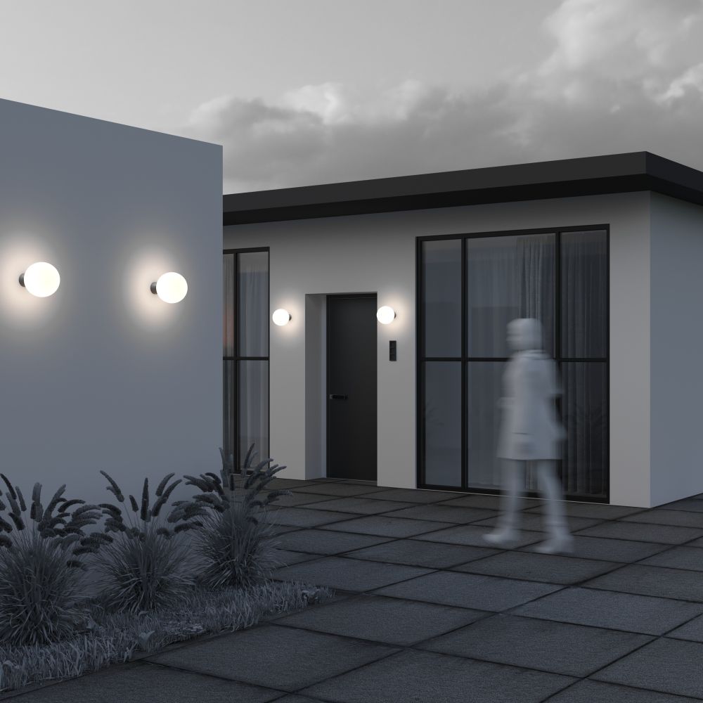 Уличный светильник на стену Maytoni Bold O598WL-01GR1