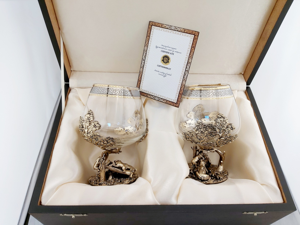 Набор из 2-х бокалов для коньяка "Три медведя"  (подарочный футляр)