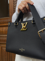 Louis Vuitton Lock & Go