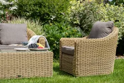 "Кон Панна" столик журнальный из искусственного ротанга, цвет соломенный