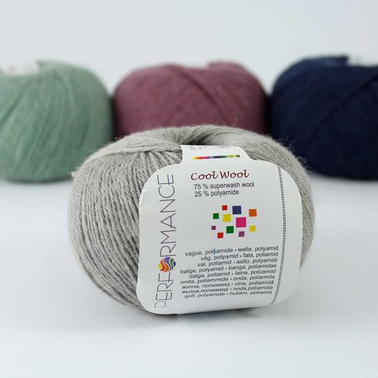Пряжа Cool Wool 4-ply PERFORMANCE (75% шерсть супервош, 25% полиамид)