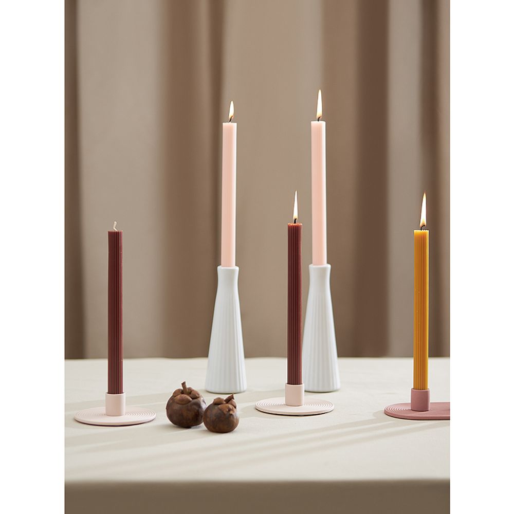 Набор из двух свечей коричневого цвета из коллекции Edge, 24,5 см