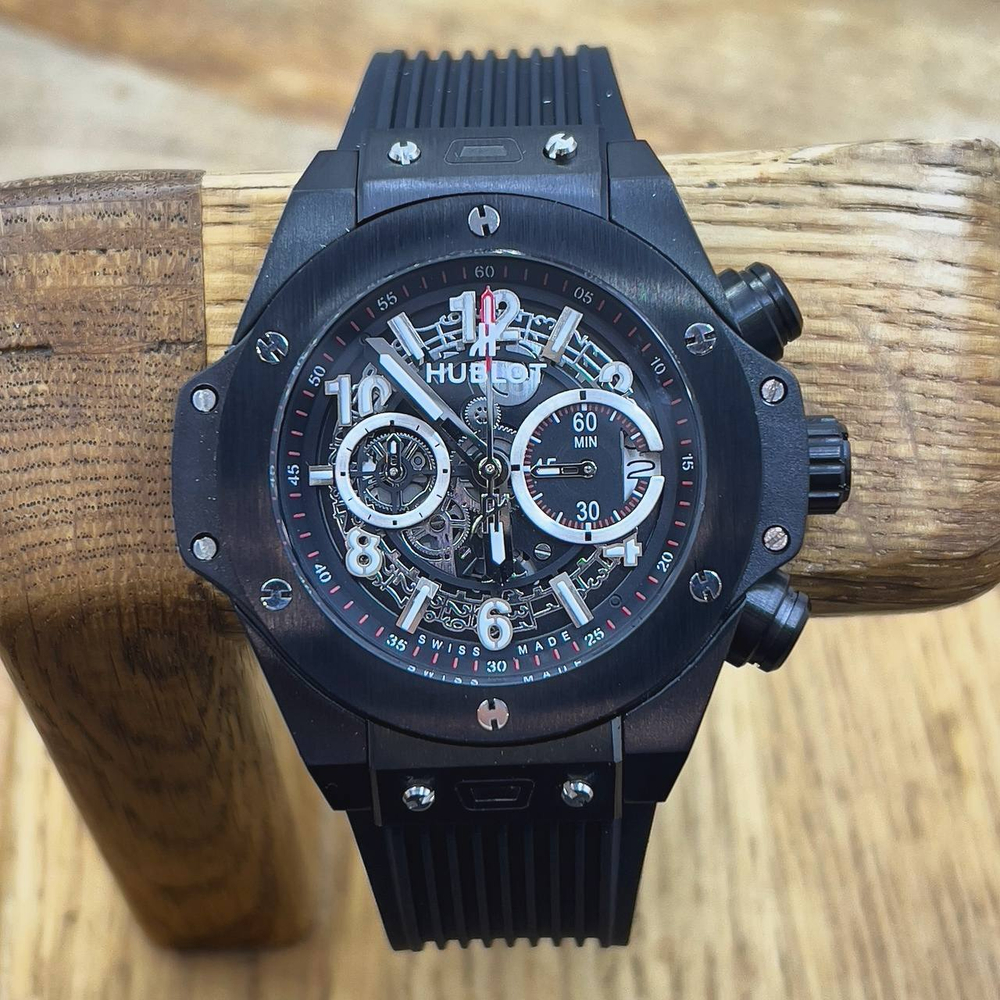 Часы Hublot