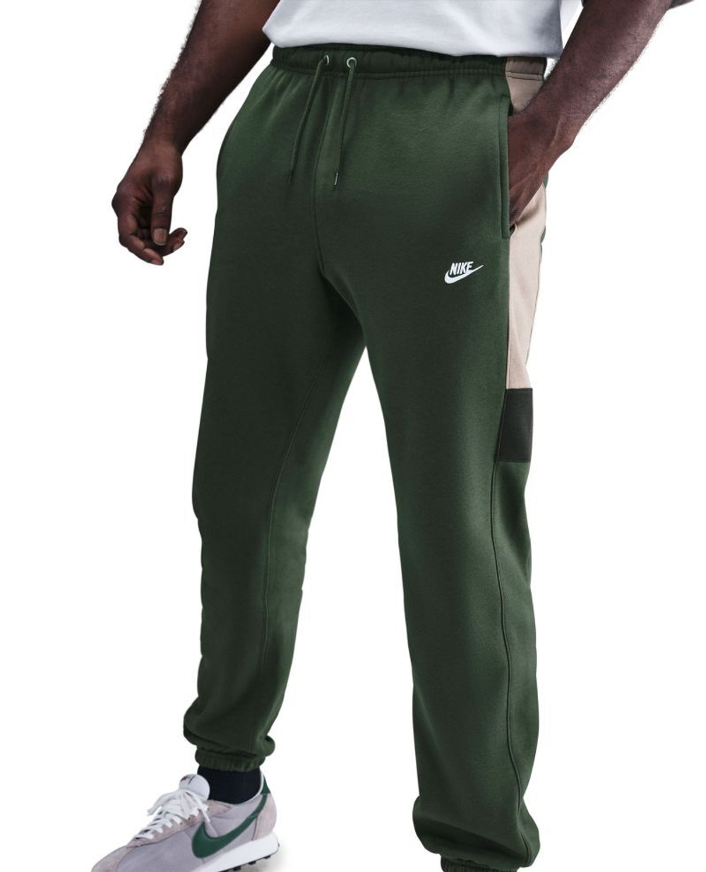 Men's Спортивный костюм Nike Sportswear Club Fleece Hooded - fir/parachute beige/sequoia/white