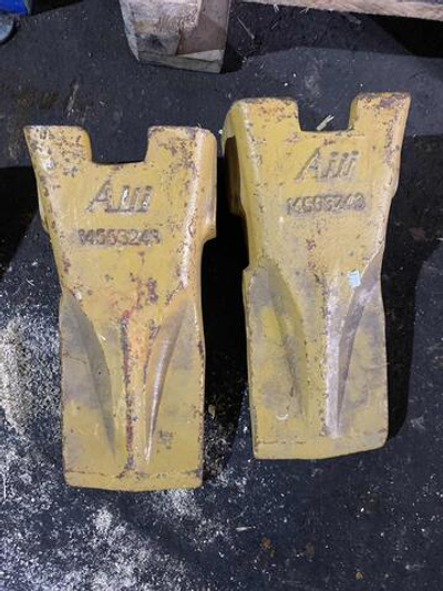 Коронка Volvo 14553243