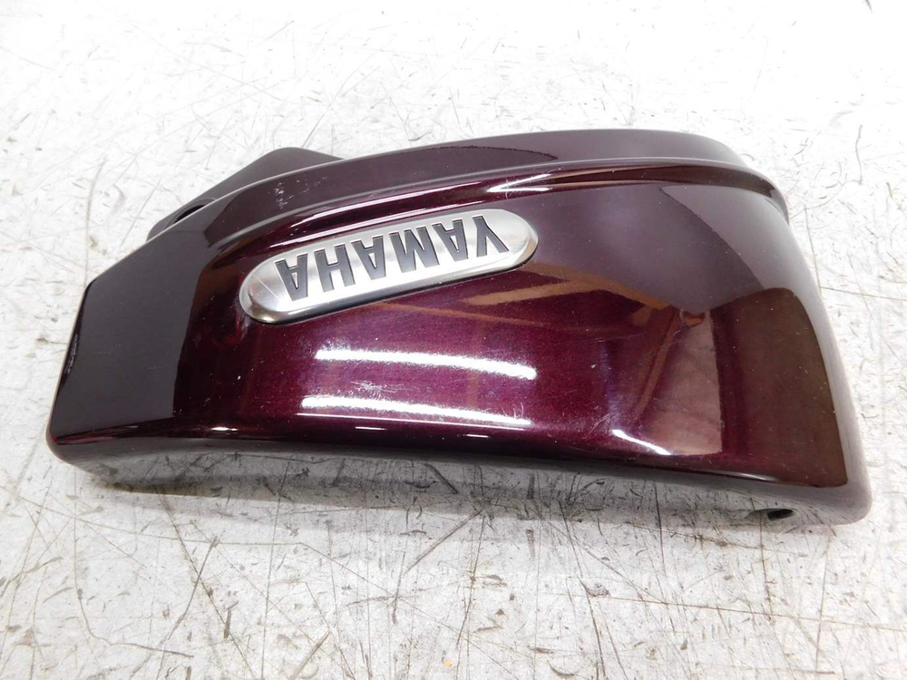 Пластик боковой левый Yamaha Drag Star 400 4TR-21711