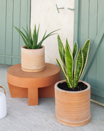 Набор из двух кашпо Karlina с поддоном терракотовых 33 см / 27 см