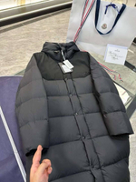 Пуховик Moncler