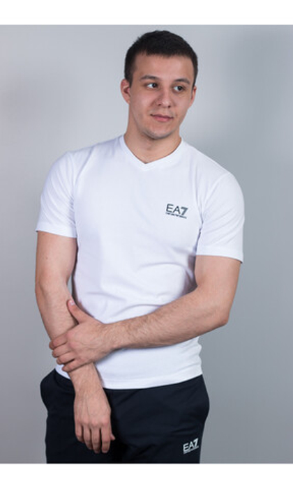 Футболка EA7