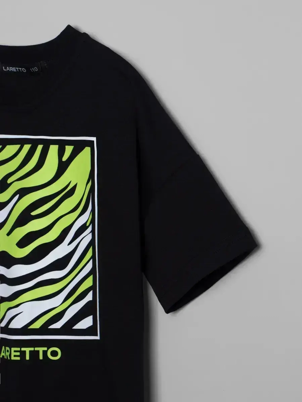 Летний костюм для девочки с леггинсами