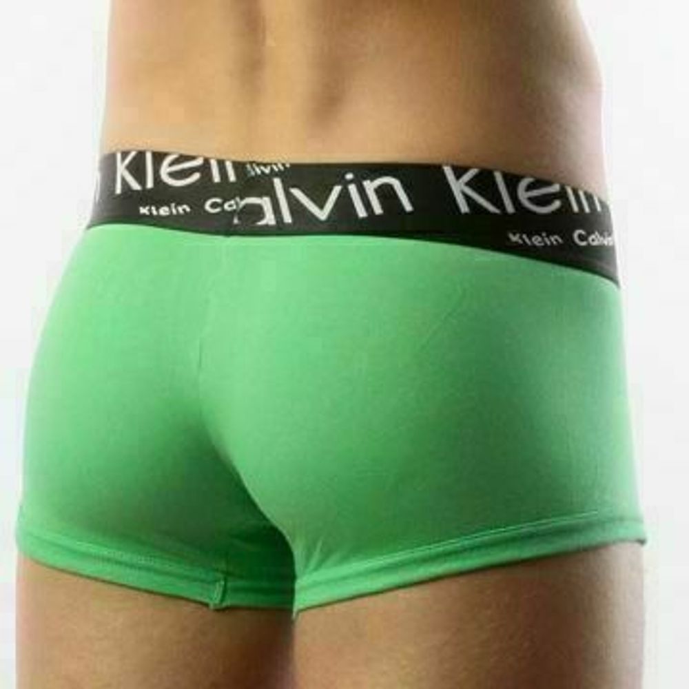 Мужские трусы боксеры зеленые с черной косой резинкой Calvin Klein Black Waistband Italics Boxer Green CK05111