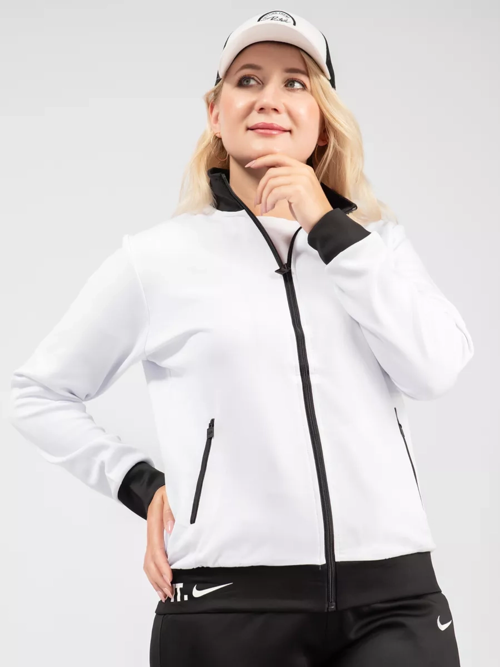 костюм спортивный на молнии больших размеров Nike