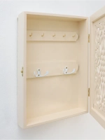 Ключница настенная в прихожую закрытая