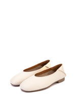 Туфли // Erykah Light // Milky // Floater