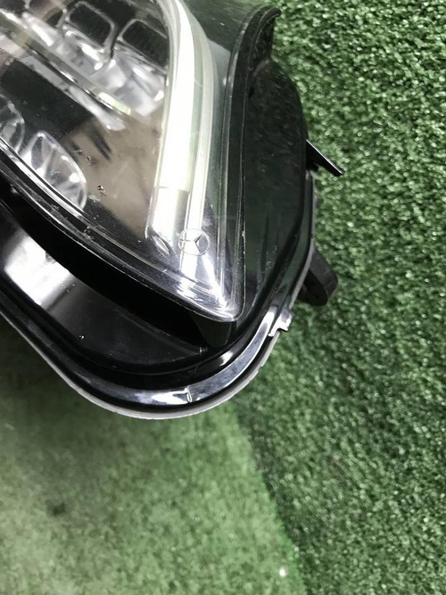 Битая Фара правая Mercedes C w205 (2018-2023) LED