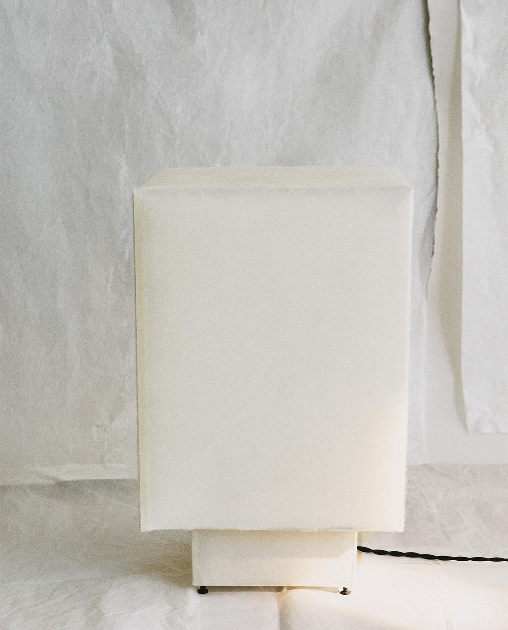 Zara Home Настольная лампа, цвет экрю, 40 см